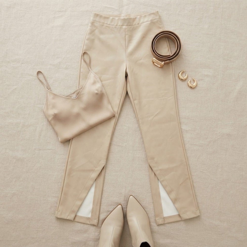 Avec Les Filles Faux Leather Pants Womens M Ivory Front Slit Anthropologie Chic